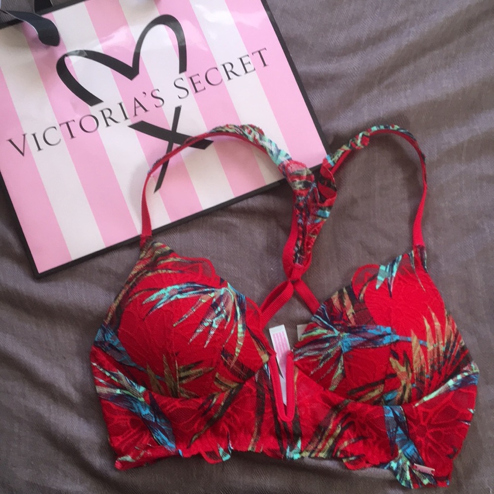 Brand New and Super Unique Push-Up Bralette 🌻